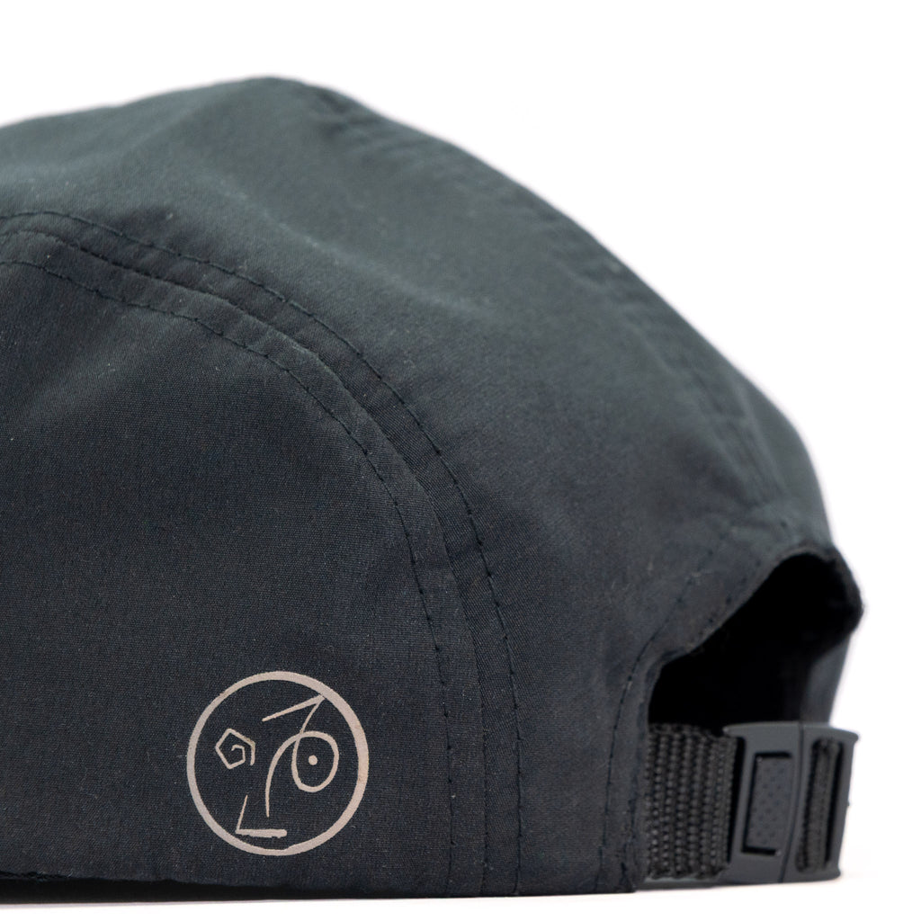 Gorra Five Panel Trama