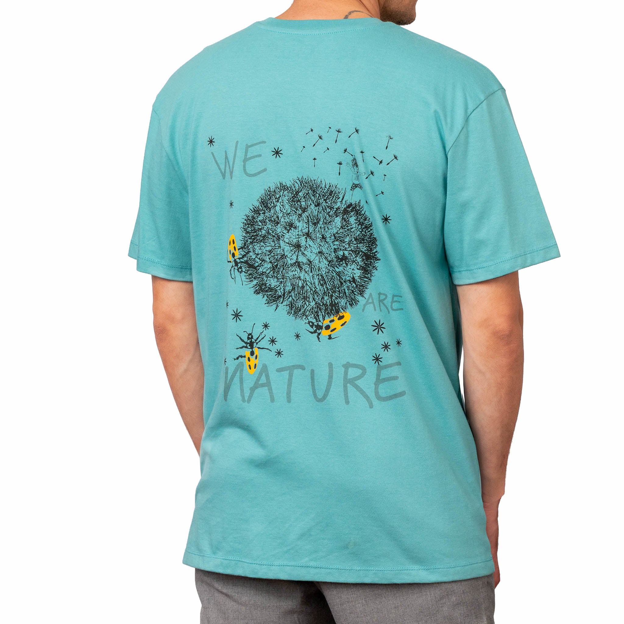 Remera Astylus turquesa Sunas We Are Nature escarabajo 7 de oro